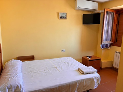 Habitación con vigas de madera